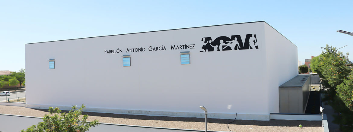 Graphenstone renovación del Pabellón Deportivo Antonio García en Mairena del Alcor, Sevilla.
