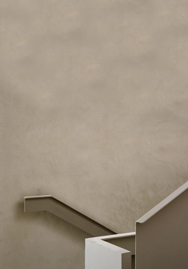 Continuous rendering mortar for walls, floors and ceilings